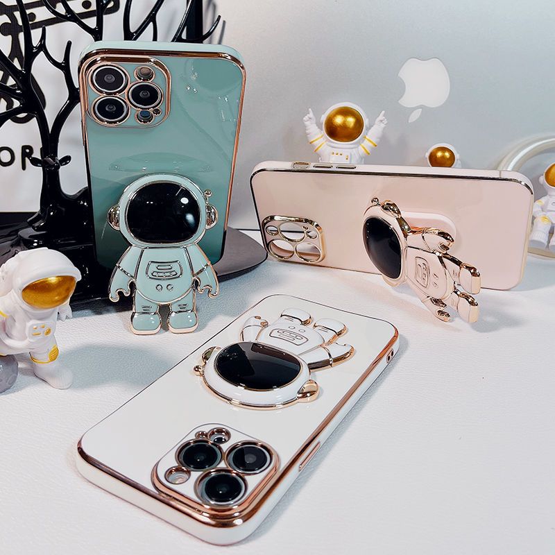Serenityll™ Astronaut Making Up Mirror Phone Case