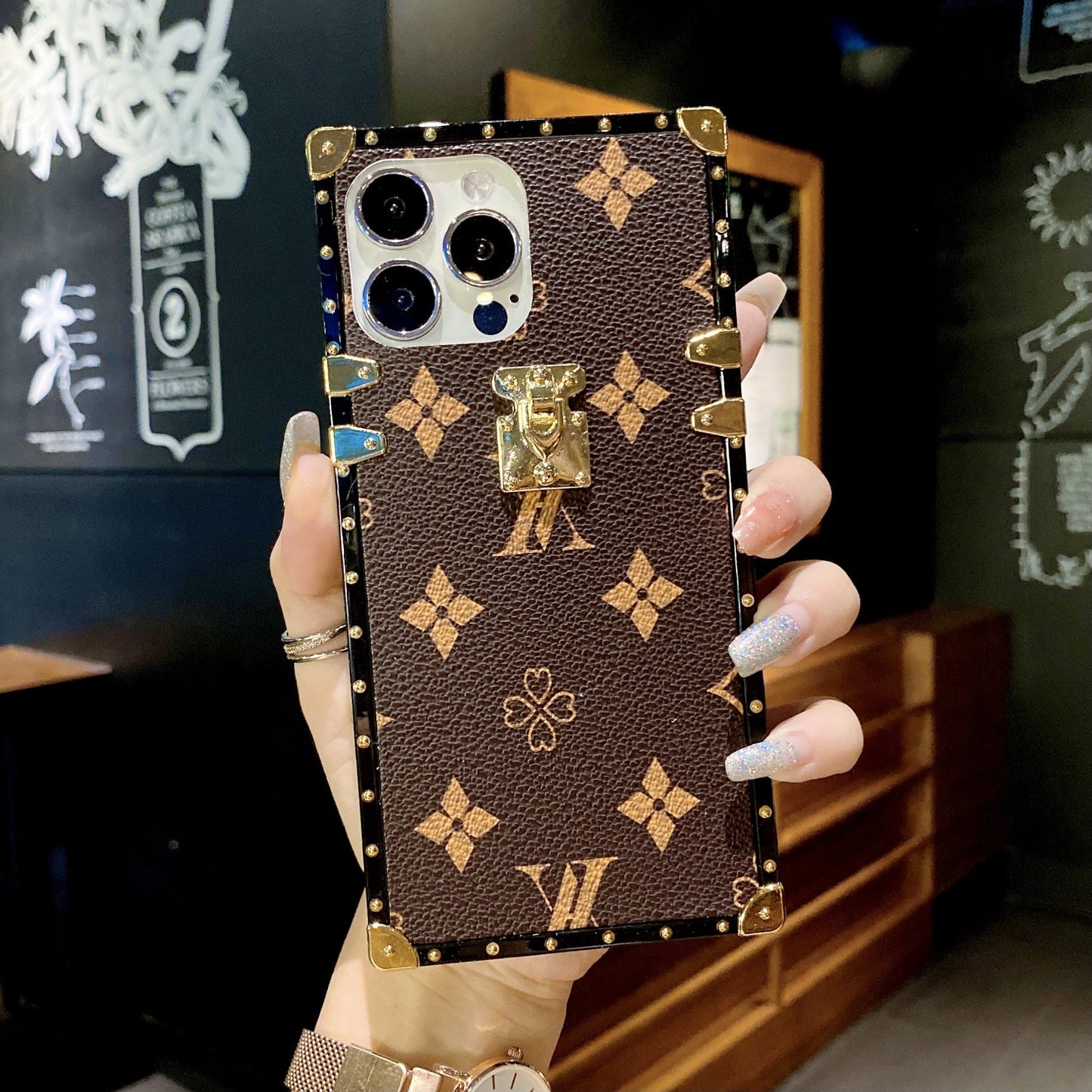 Brown Retro pattern Samsung/iPhone case