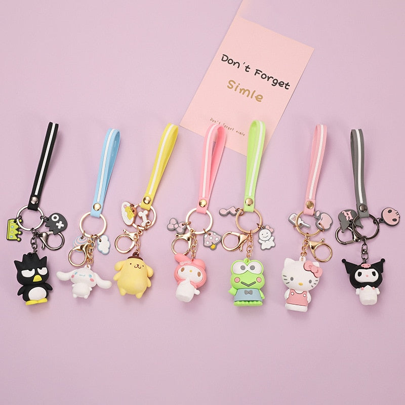 Kawaii аниме фигурки Sanrio Accessories Anime Kitty Keychain Kuromi Figure Melody Cinnamonroll Pendant Model Toys for Children