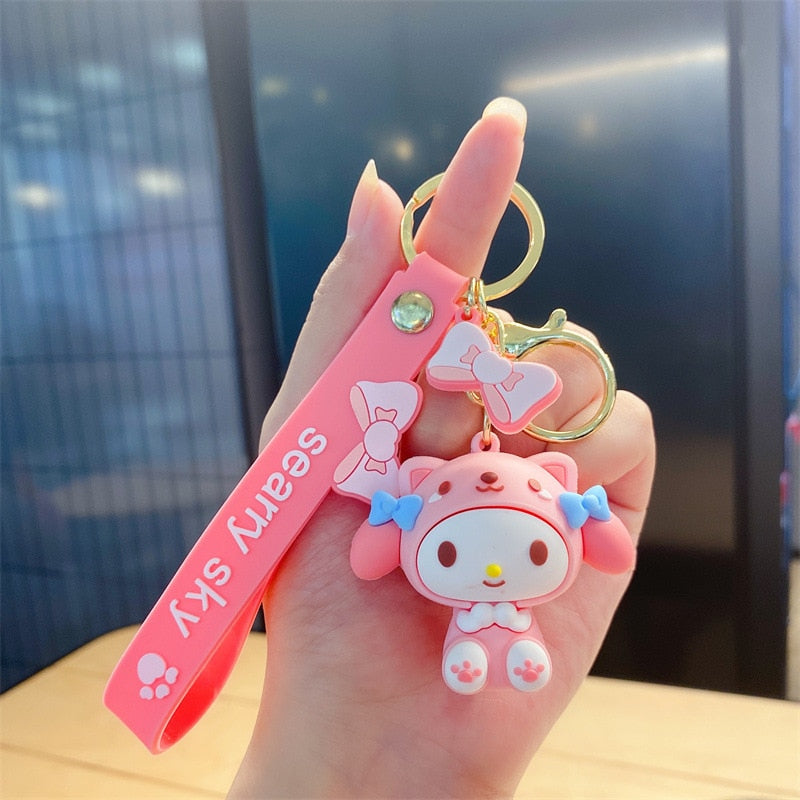 Kawaii аниме фигурки Sanrio Accessories Anime Kitty Keychain Kuromi Figure Melody Cinnamonroll Pendant Model Toys for Children